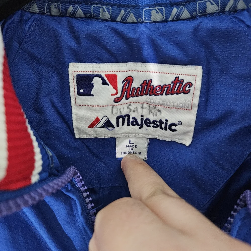 MLB official chicago